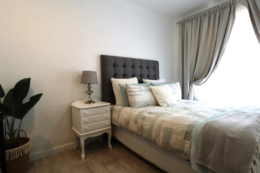 4 Bedroom Property for Sale in Sherwood Eastern Cape